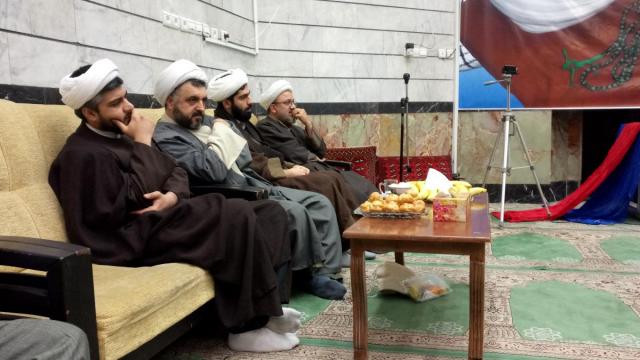 آئین عمامهگذاری طلاب حوزه علمیه حضرت ابوطالب(علیه السلام) آئین عمامهگذاری طلاب حوزه علمیه حضرت ابوطالب(علیه السلام)