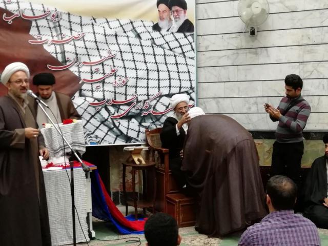 آئین عمامهگذاری طلاب حوزه علمیه حضرت ابوطالب(علیه السلام) آئین عمامهگذاری طلاب حوزه علمیه حضرت ابوطالب(علیه السلام)