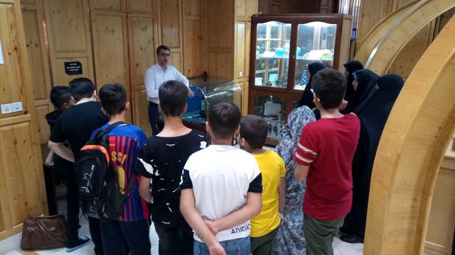 بازدید دانش آموزان مسجد حضرت ابوطالب علیه السلام و والدین از موزه آسمان نمای حرم حضرت عبدالعظیم علیه السلام